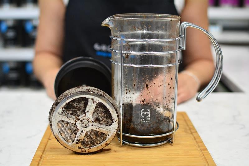 dirty grosche madrid french press on counter needs to be washed and cleaned