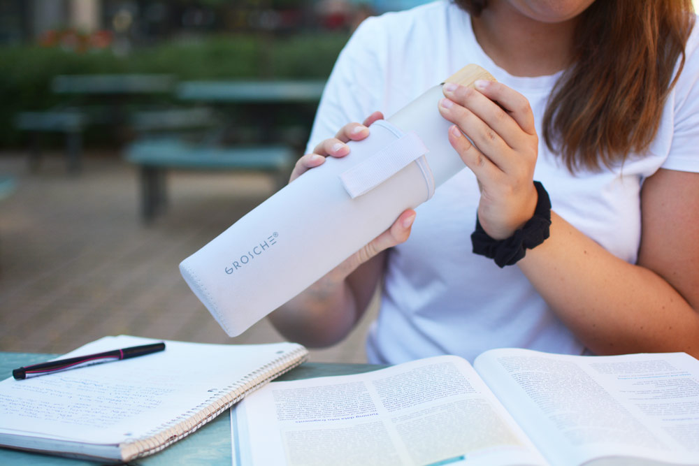 Venice-White-Frosted-Sleeve-student-university-GR-387-yoga-water-bottle-frosted-glass-1000x467